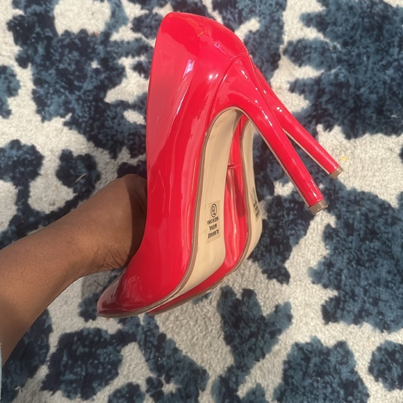 Red Classy Heels - Picture 2 of 4